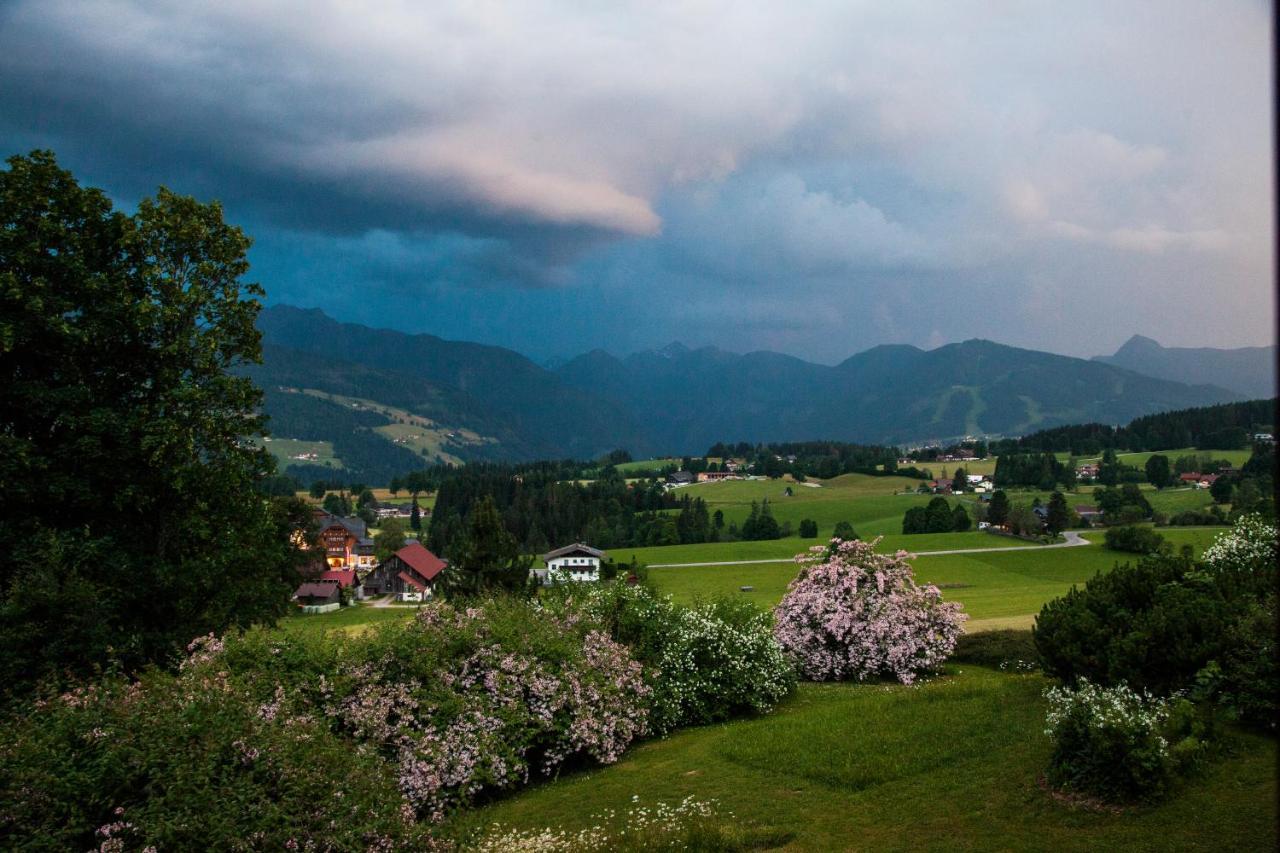 Landhaus Lamm Ramsau am Dachstein Bagian luar foto